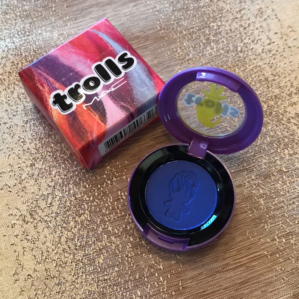 NIB MAC Trolls Collection Eye Shadow